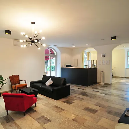 Laurel 3* לובראן