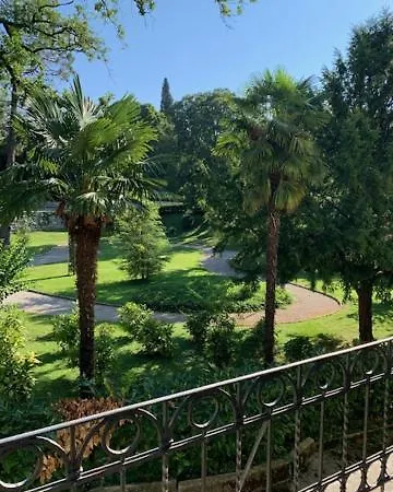 Laurel 3* لوفغان